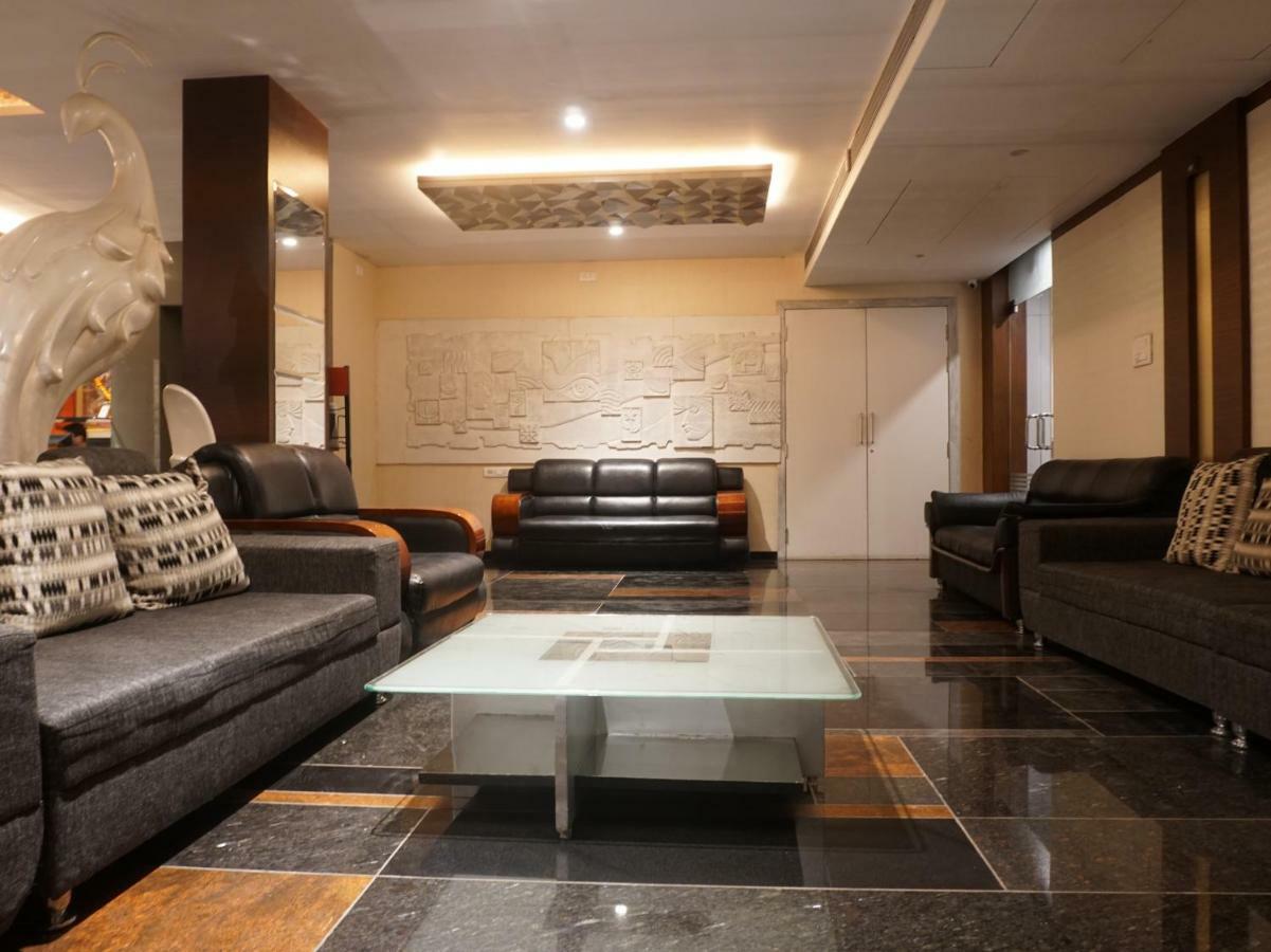 Palette Four Seasons Recreation Resort Jalgaon Экстерьер фото