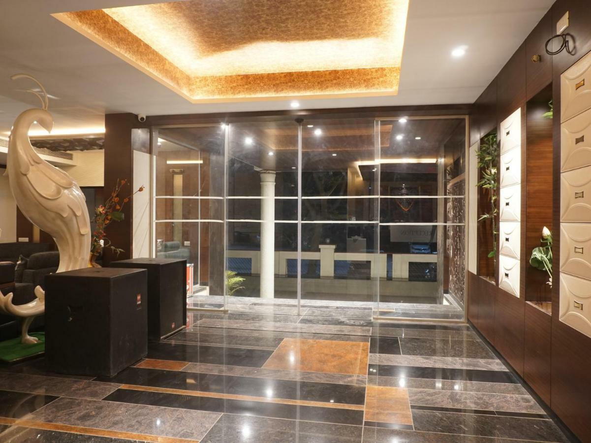 Palette Four Seasons Recreation Resort Jalgaon Экстерьер фото